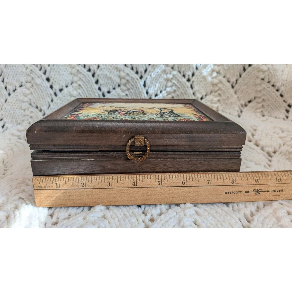 N/A vintage wooden